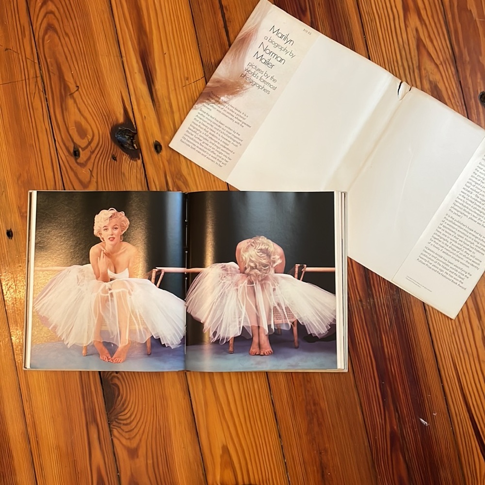 Marilyn Monroe Book (Vintage)